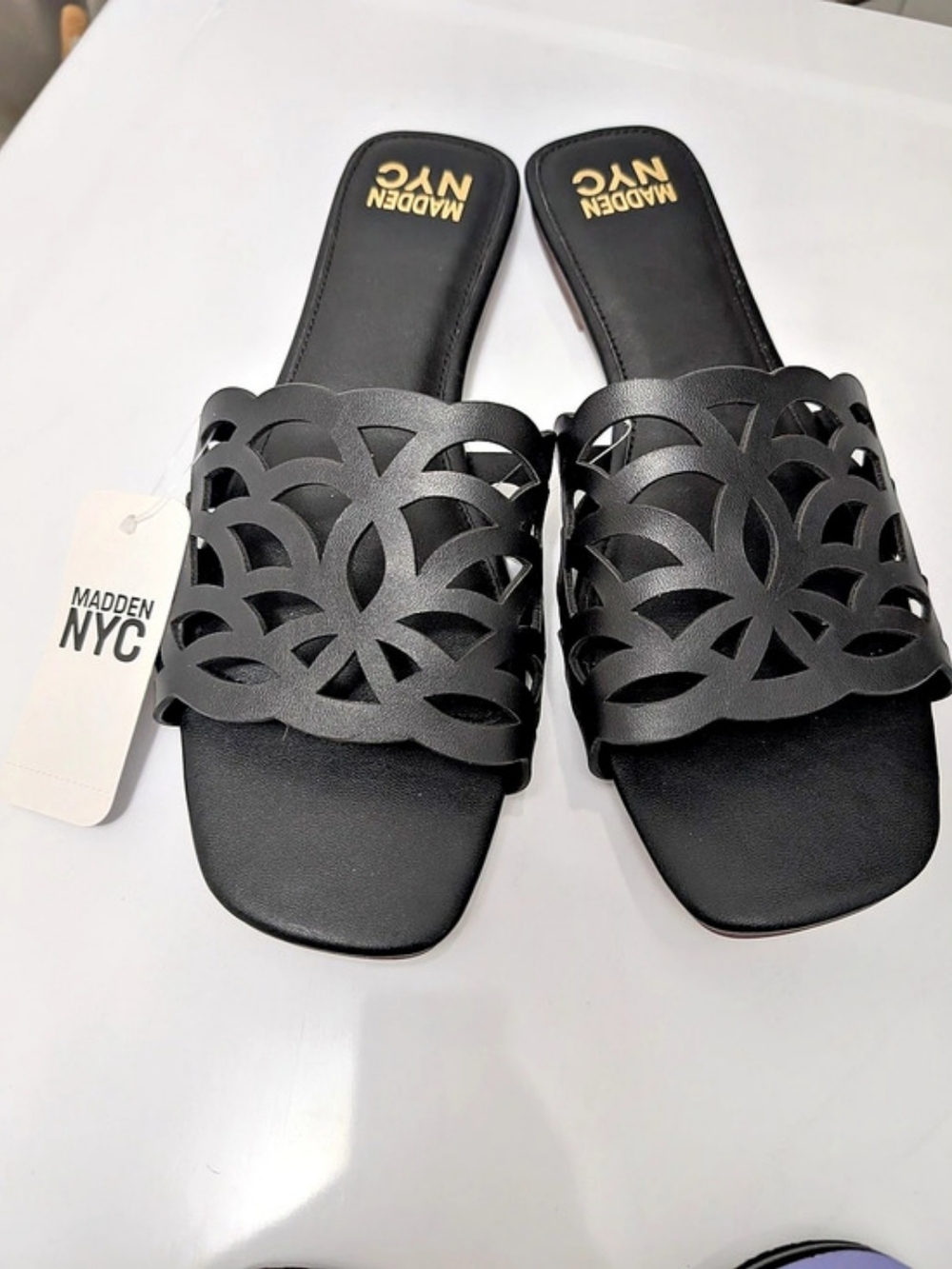 Madden NYC Women's Classic Slide Sandals Cutout Slide Sandals in Black US 10 NWT